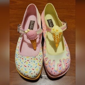 Hot Chocolate Design I melt for you platforms